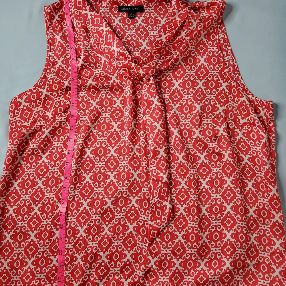 Sleeveless Knot-Front Patterned Top - Coral White - Picture 3 of 5